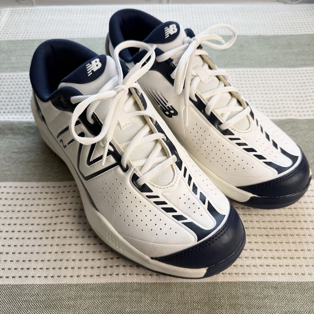 New Balance Court 696 Tennis Shoes White Blue Men's 9 Pickleball Athletic
